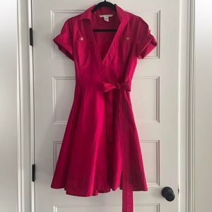 Diane Von Furstenberg wrap dress. Sz 4.